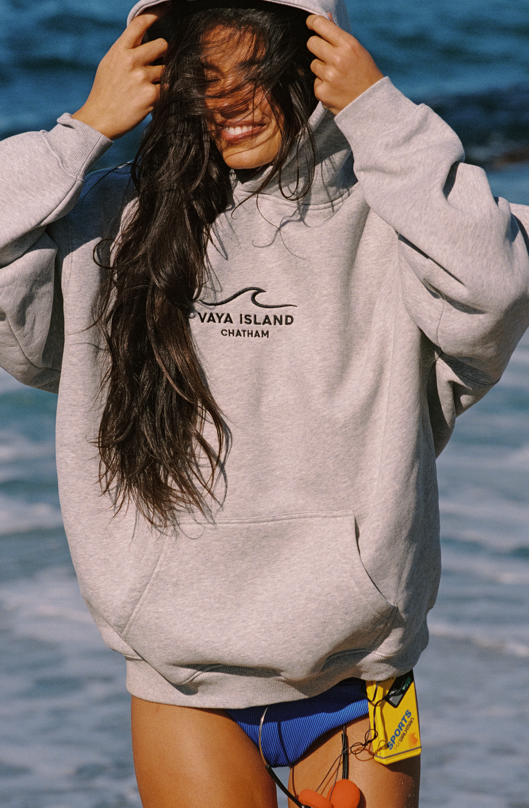 Unisex Embroidered Wave Hoodie (Grey)